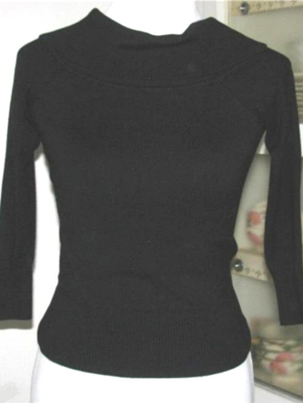 BLACK Knit Lightweight SWEATER Size S J. J. Basics